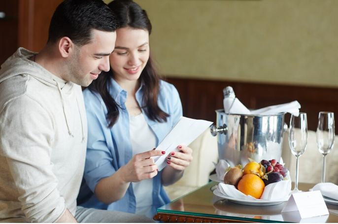 Elevating Travel With Personalized Dining Services